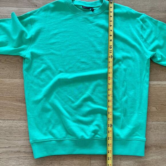 ASOS Design - Long Sweatshirt in Green - Picture 5 of 7